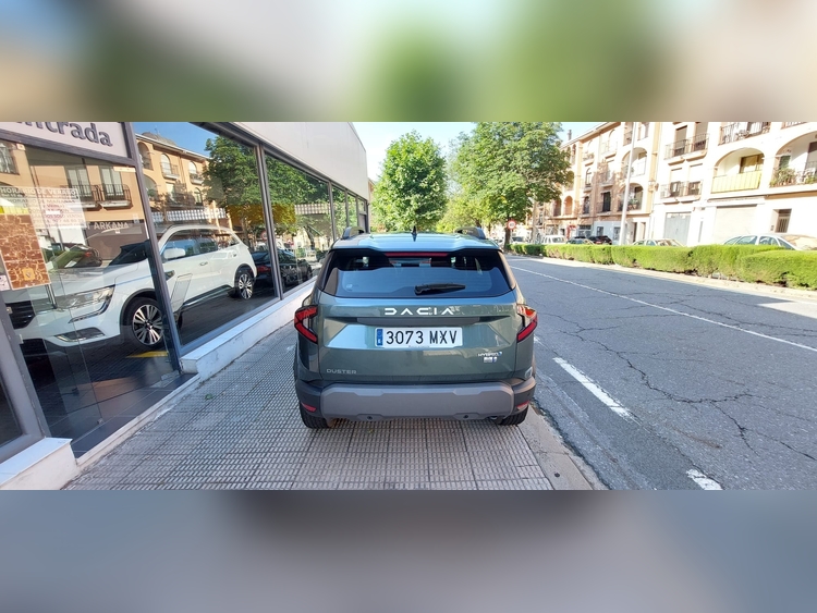 Dacia Duster 1.0 100cv glp foto 4